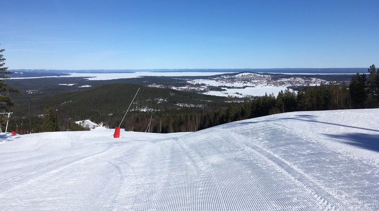 Utsikt mot Siljansnäs från Granbergets topp
